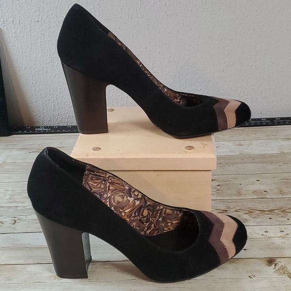 Missoni x Target Women's Retro Pump Size 9 Black Suede Chevron Block Wooden Heel - Picture 1 of 10